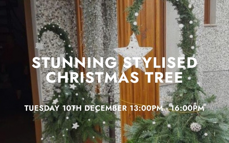 Stunning Stylised Christmas Tree